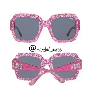 PINK Victoria display picture 1